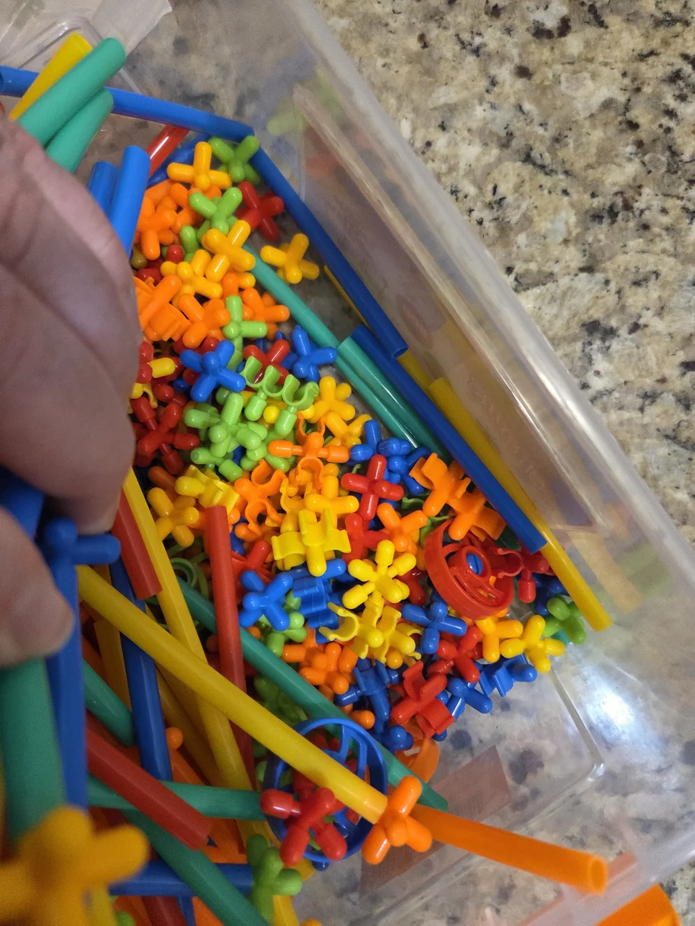 GGIIBRO Colorful Straws 3D Constructing Building Stem Toys 600 Pieces Ages 3+
